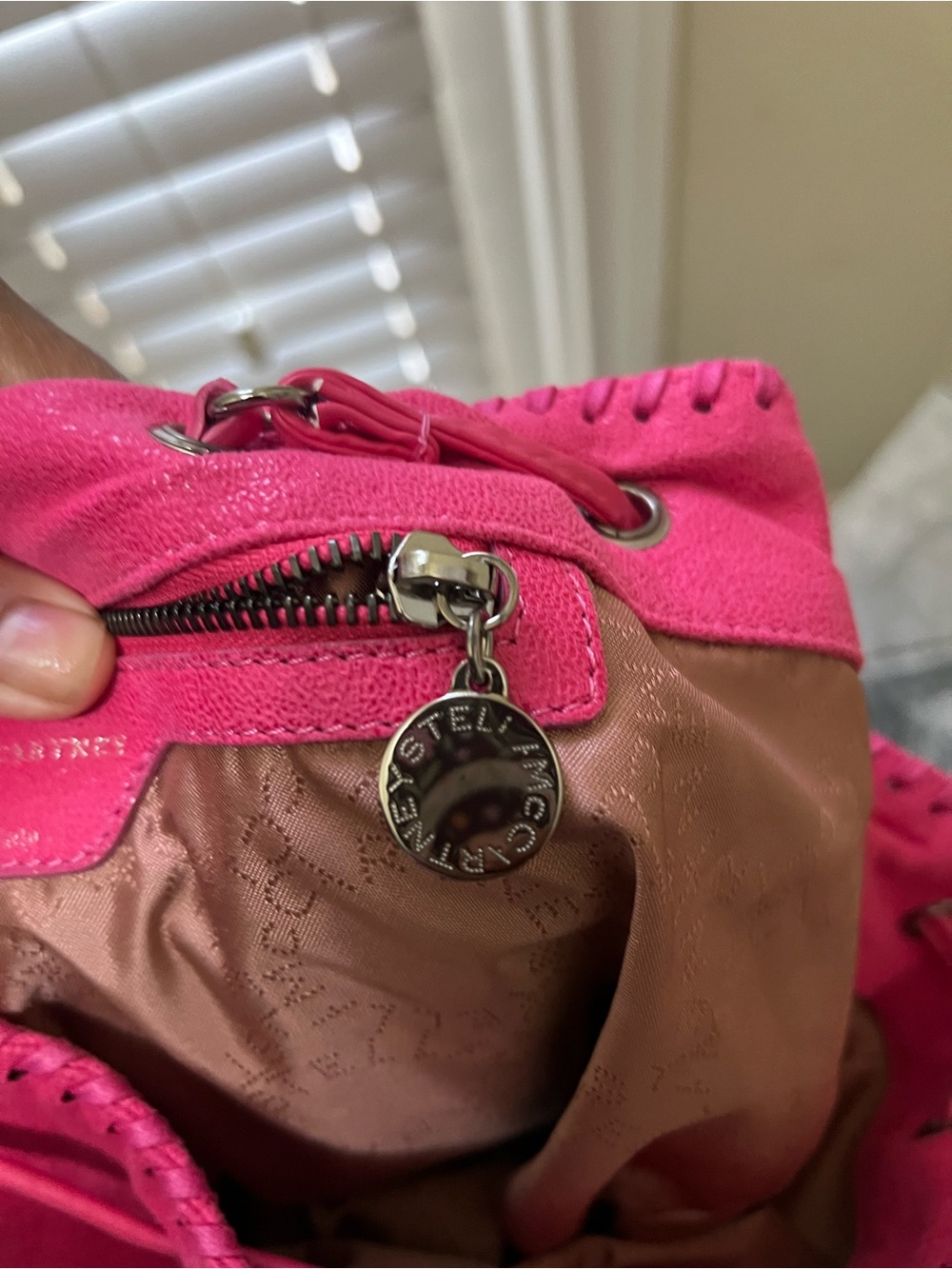 Stella McCartney Vibrant Hot Pink Chain-Trim Backpack - Picture 13 of 14